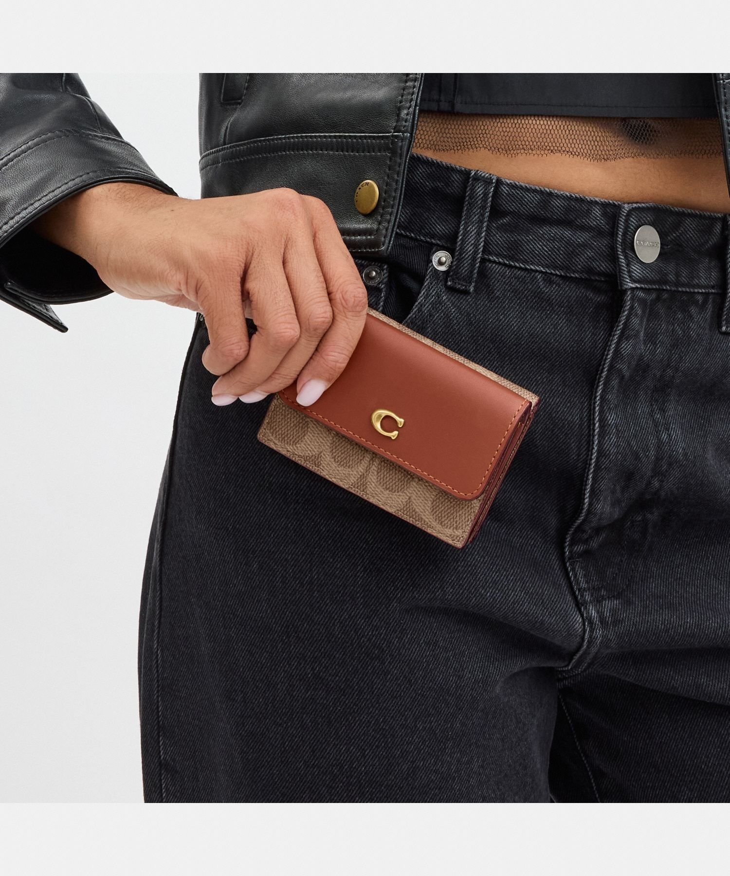 COACH｜【公式】ミニ トライフォールド ウォレット・シグネチャー