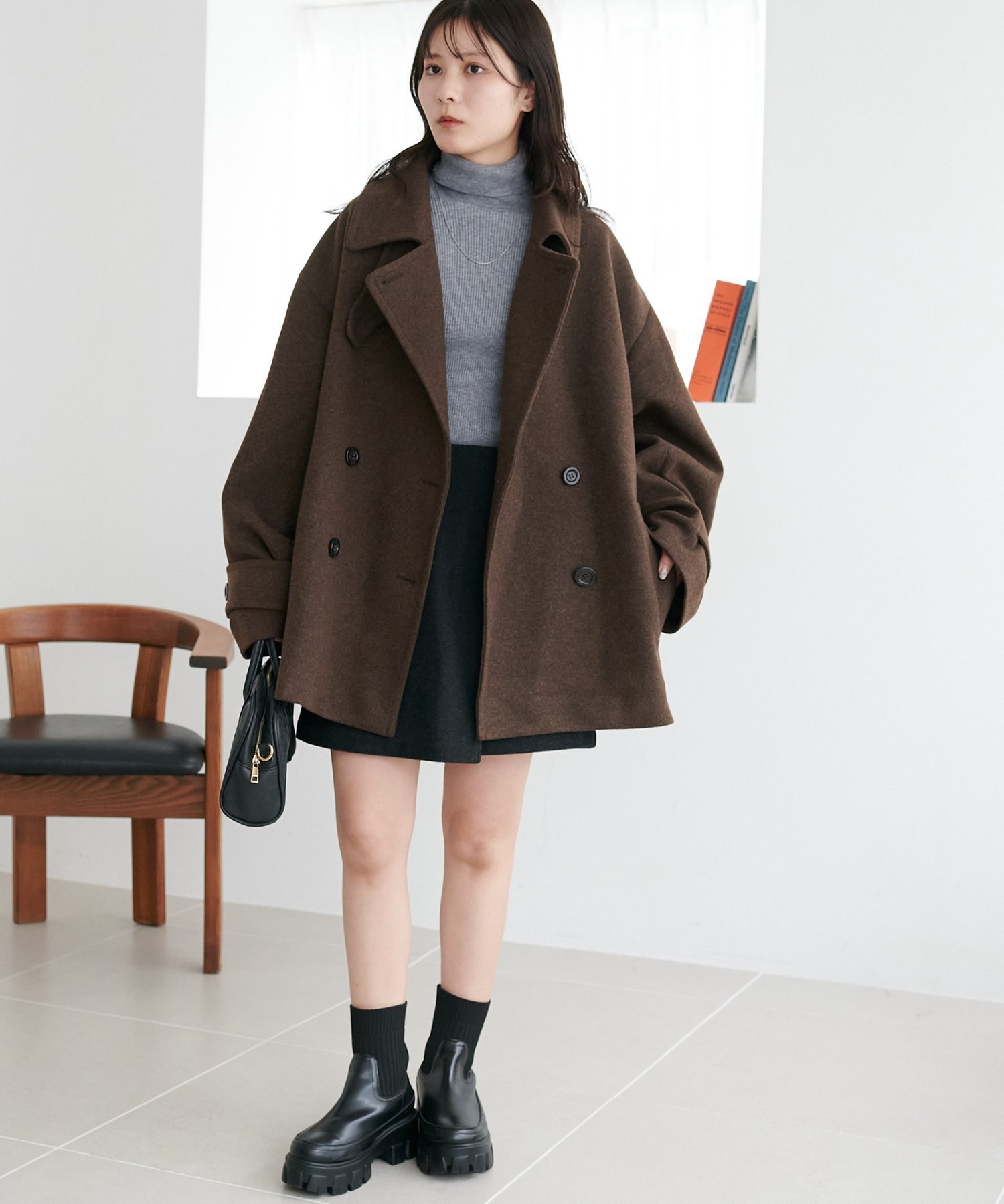 Discoat｜【軽量&暖かい/着こなし自在】中空糸スタンドミドルコート