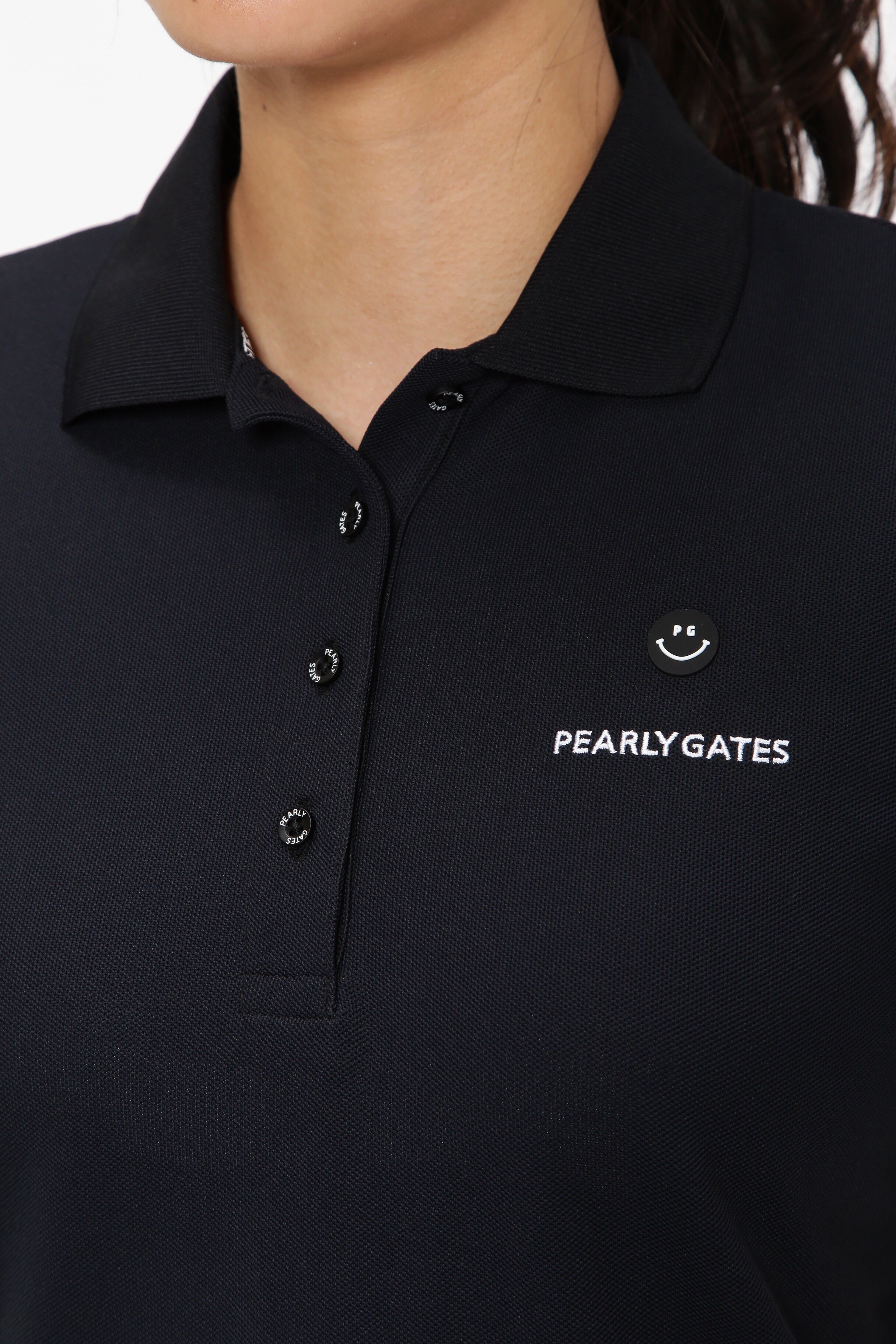 パーリーゲイツ 今シーズン サラサラ快適ポロシャツ 襟がオシャレ