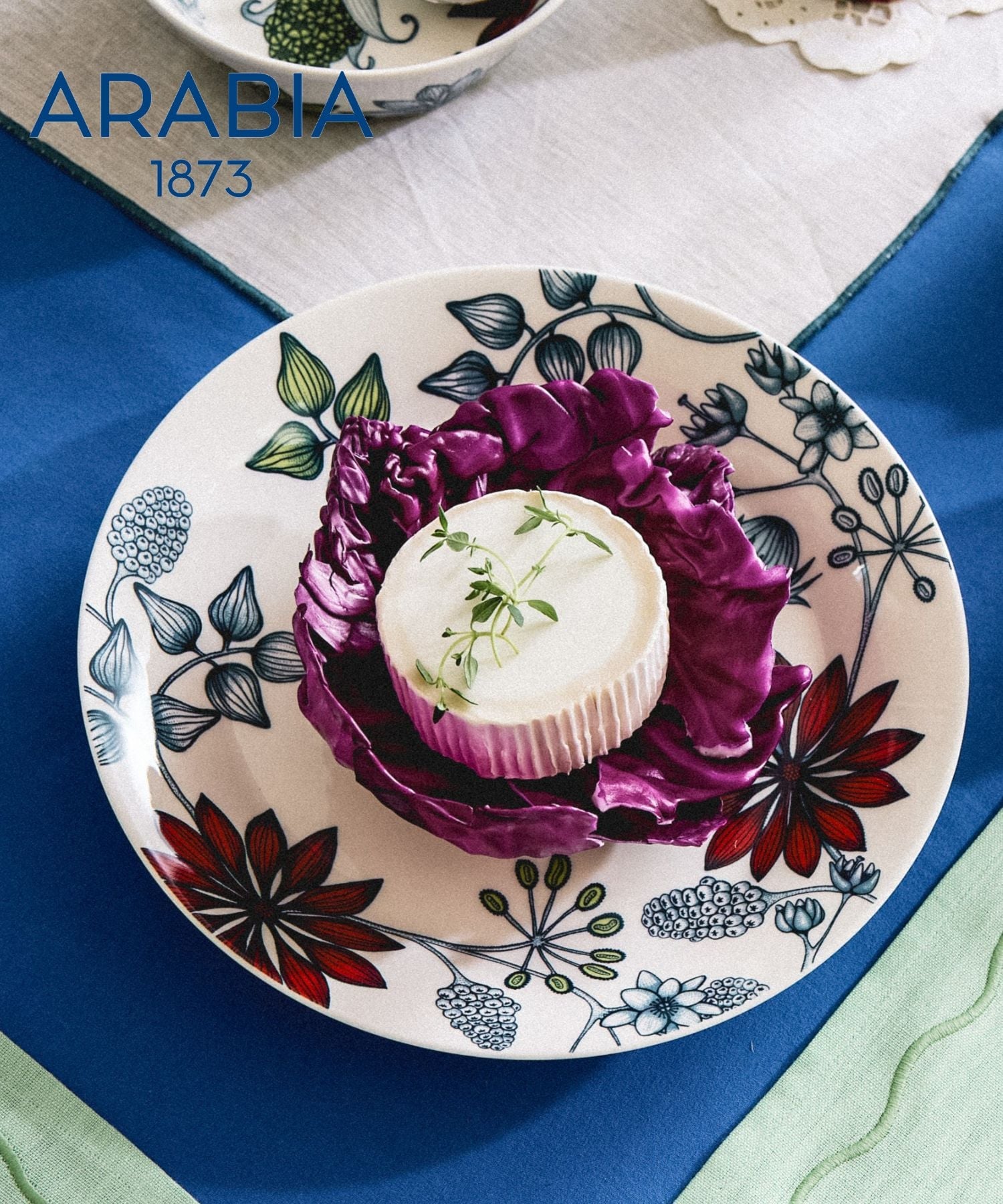 レア王冠マーク&サイン入り⭐︎フロストベリー オーバル26cm アラビア