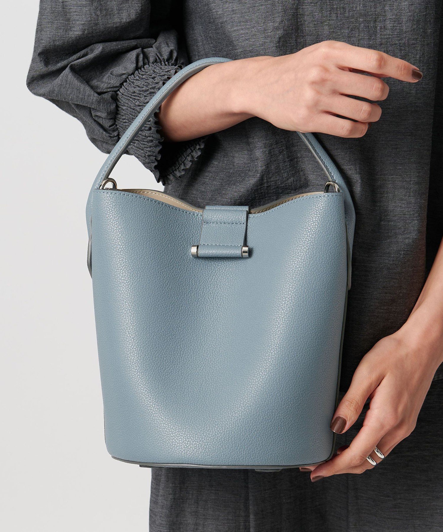 UNITED ARROWS｜メタルポイント バケットバッグ | Rakuten Fashion