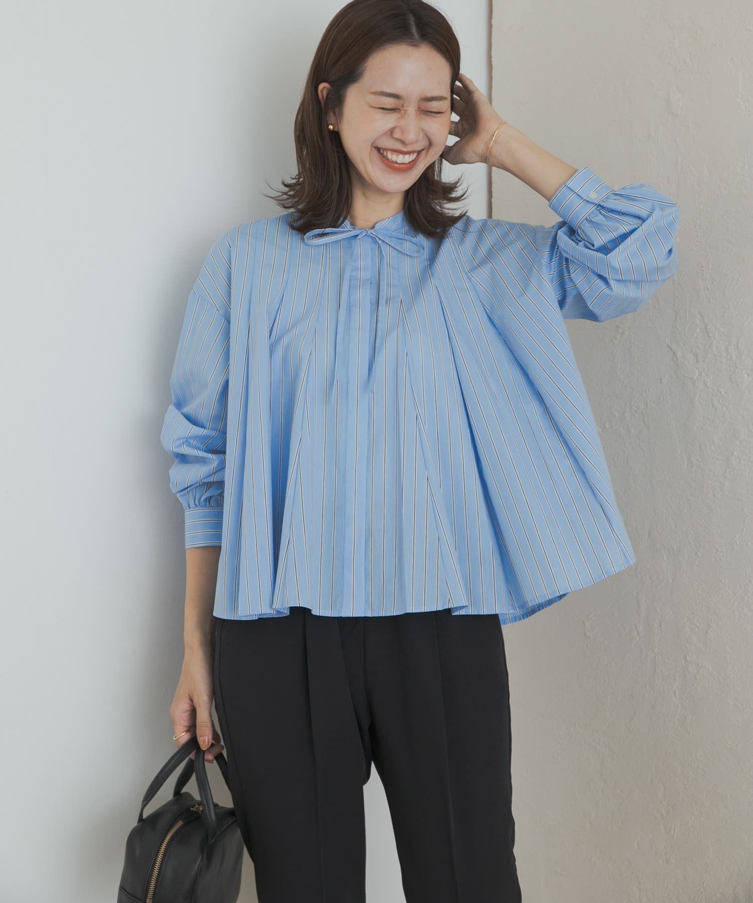 URBAN RESEARCH DOORS｜ストライプリボンフレアブラウス | Rakuten