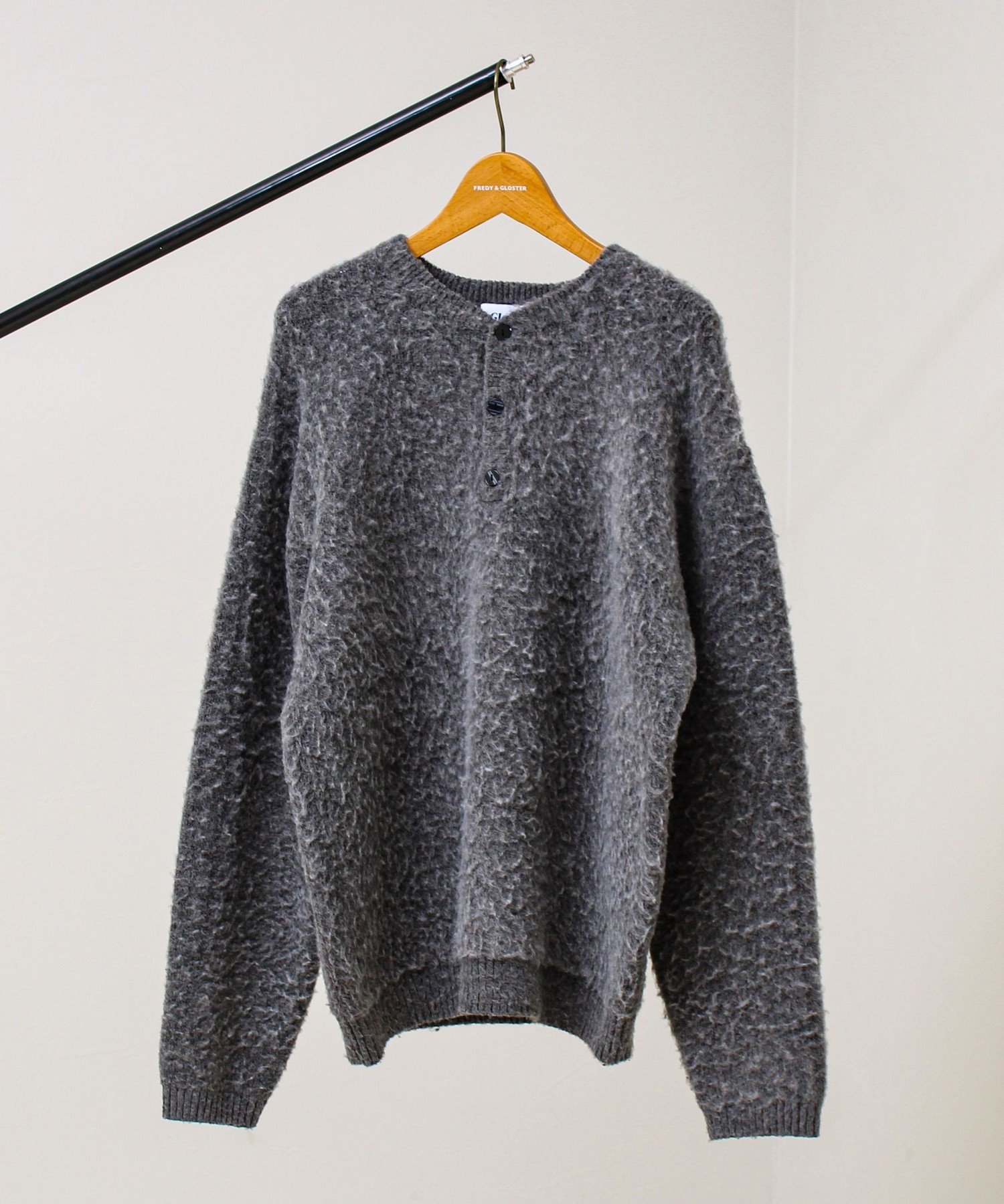 FREDY & GLOSTER｜【モヘアタッチ/ユニセックス対応】ヘンリーネック