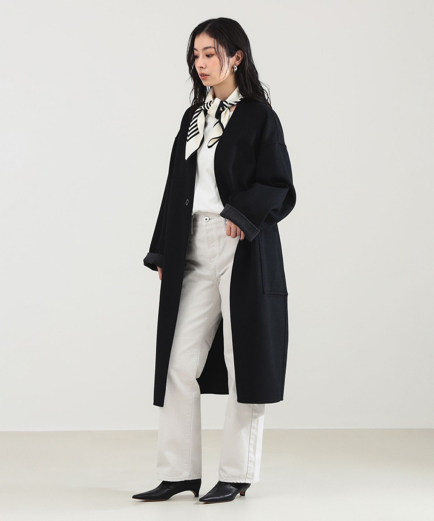 Demi-Luxe BEAMS｜【ビームスの百名品】リバー Vネック ロングコート