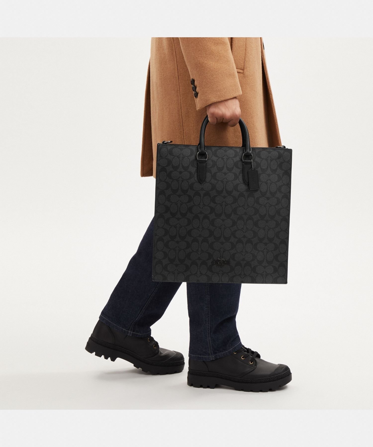 COACH OUTLET｜【公式】ディラン ラージ トート・シグネチャー