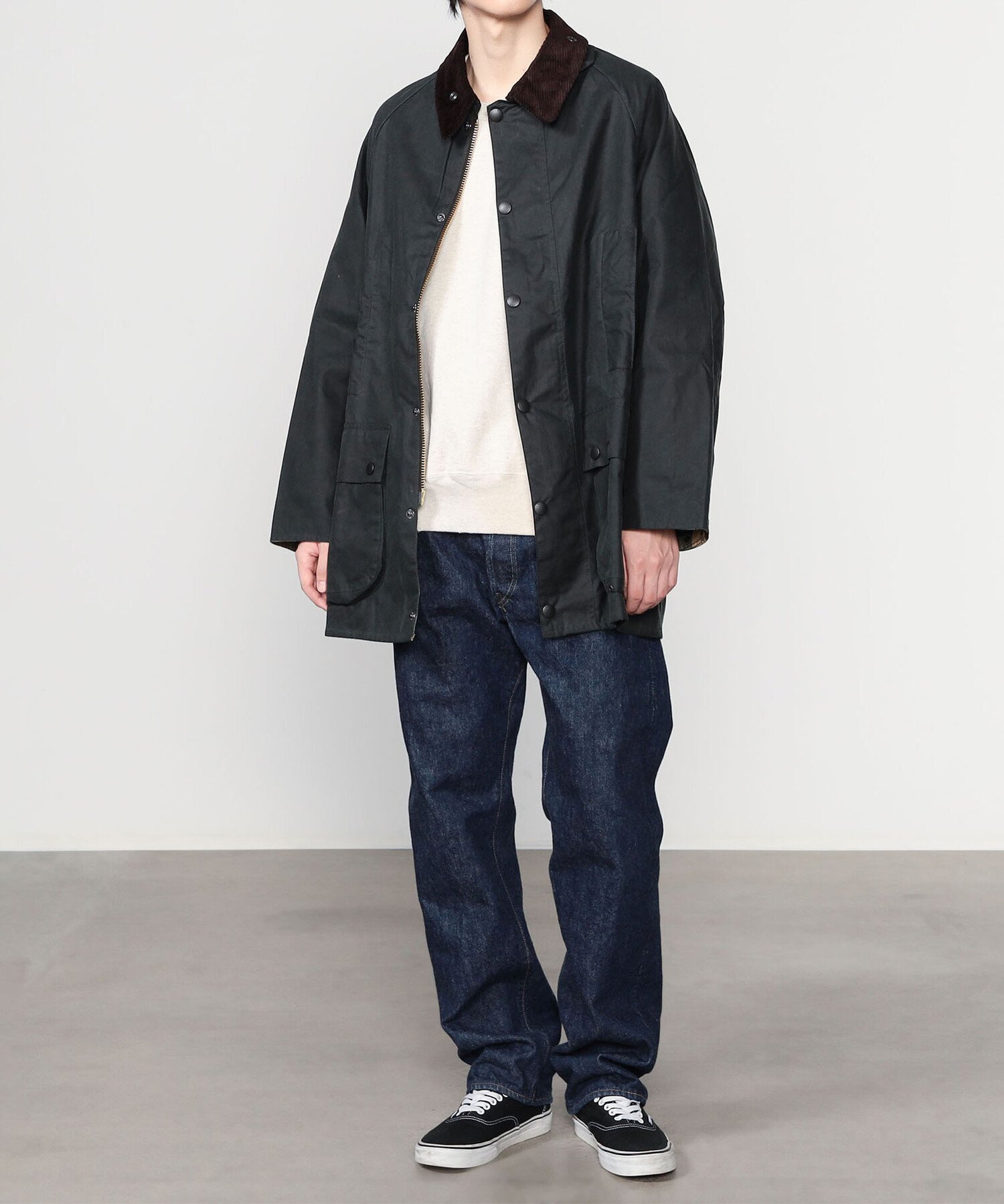 Bshop｜Barbour | BEAUFORT オーバーサイズオイルドジャケット MEN