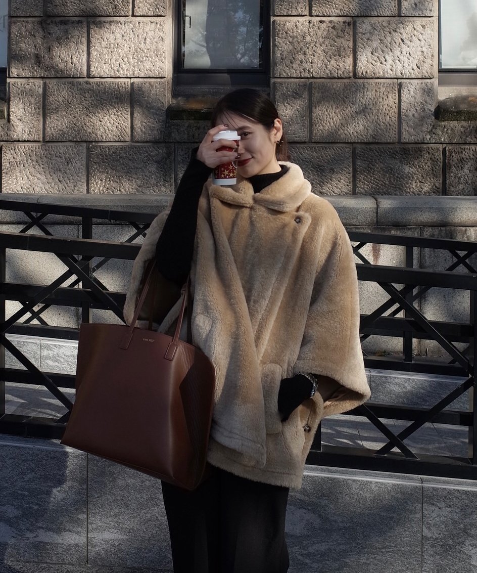 ワンドミー WANDMEE ギャザーケープジャケット ウール ポンチョ