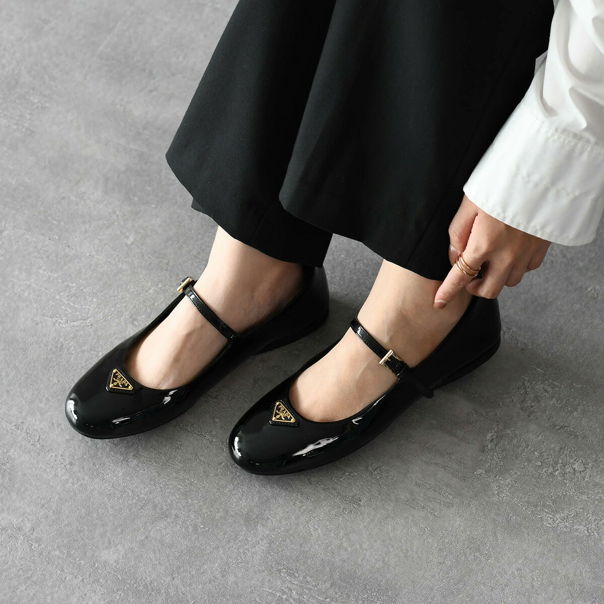 美品】PRADA /プラダ バレエシューズ ブラック 23センチ 楽天市場