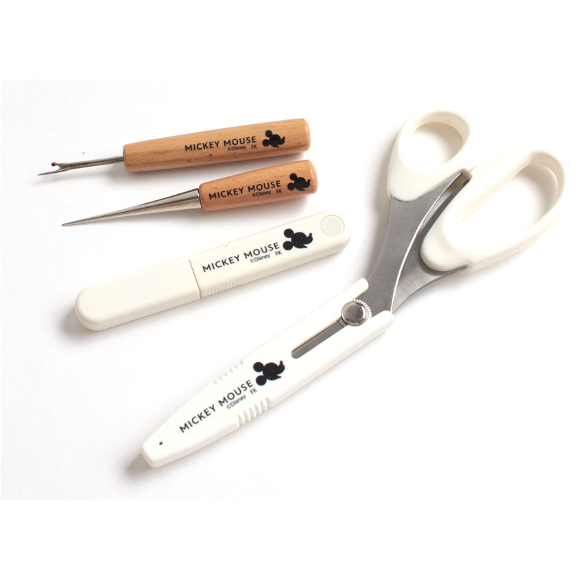 楽天市場】ディズニー 糸切ハサミ ミッキー | ハサミ はさみ 鋏 布用