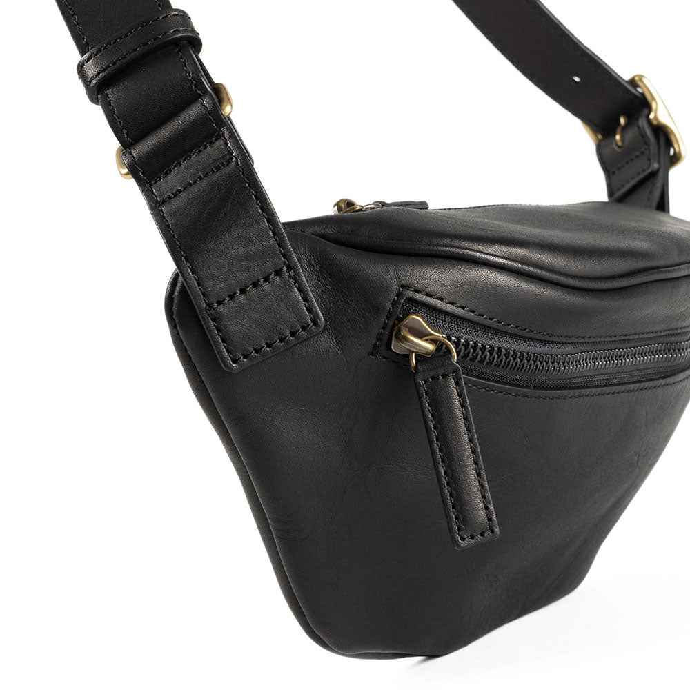 楽天市場】【土屋鞄公式】リビート クロスボディバッグ : 土屋鞄製造所