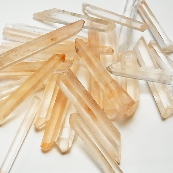 楽天市場】水晶 シンギングクリスタル ポイント 詰合せ 【マダガスカル