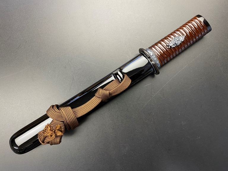 模造刀 拵え 短刀 二重刃文 御守刀 出鮫柄 儀礼刀 居合刀 251012-2