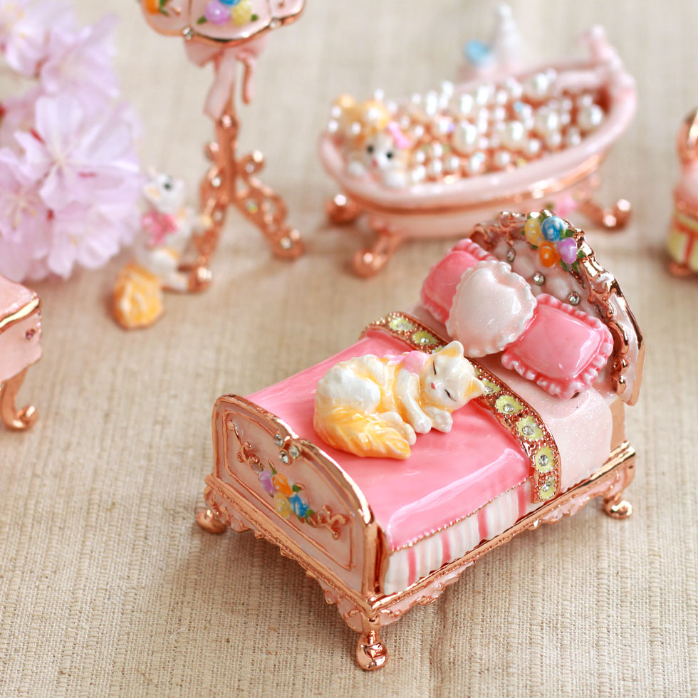 楽天市場】ミニチュアベッド ミニチュア家具 猫 ジュエリーボックス