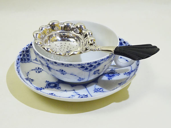 楽天市場】シルバーティーストレーナー 茶こし シェル 送料込み : 輸入