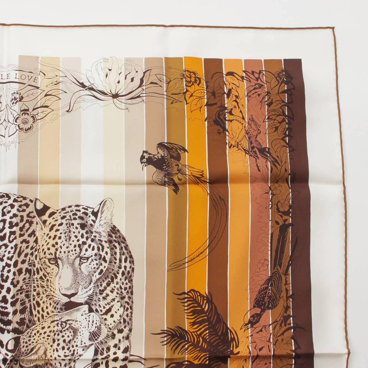 HERMÈS カレプリセ90 スカーフ ジャガー柄シルク100％ 箱・リボン付き