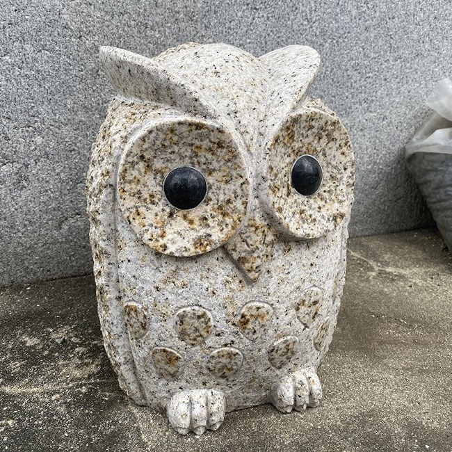 御影石 フクロウつくばい石 ふくろう つくばい石 切り株つくばい