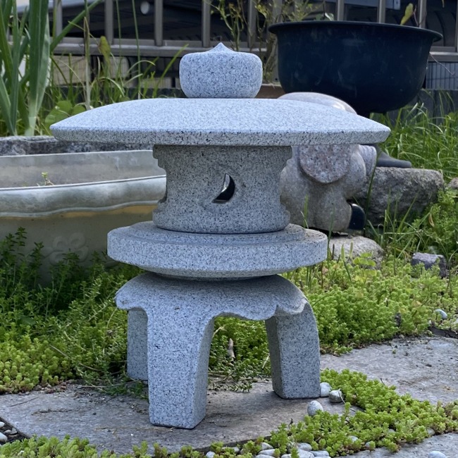 楽天市場】古代型 丸雪見灯篭 1尺 白 御影石 雪見 灯篭 灯籠 造園