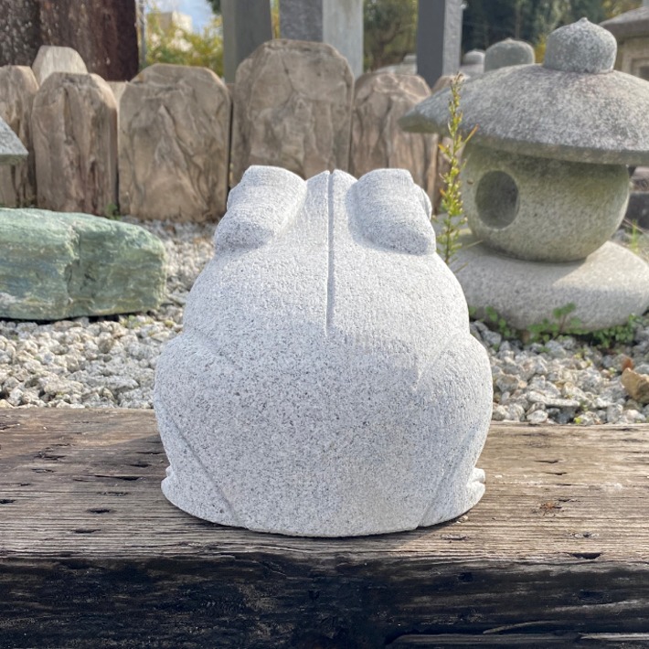 楽天市場】御影石 カエル（中）かえる 蛙 置物 置き物 玄関