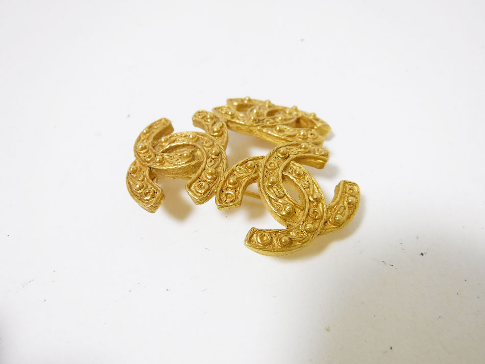 楽天市場】CHANEL シャネル ブローチ ヴィンテージ トリプルココ