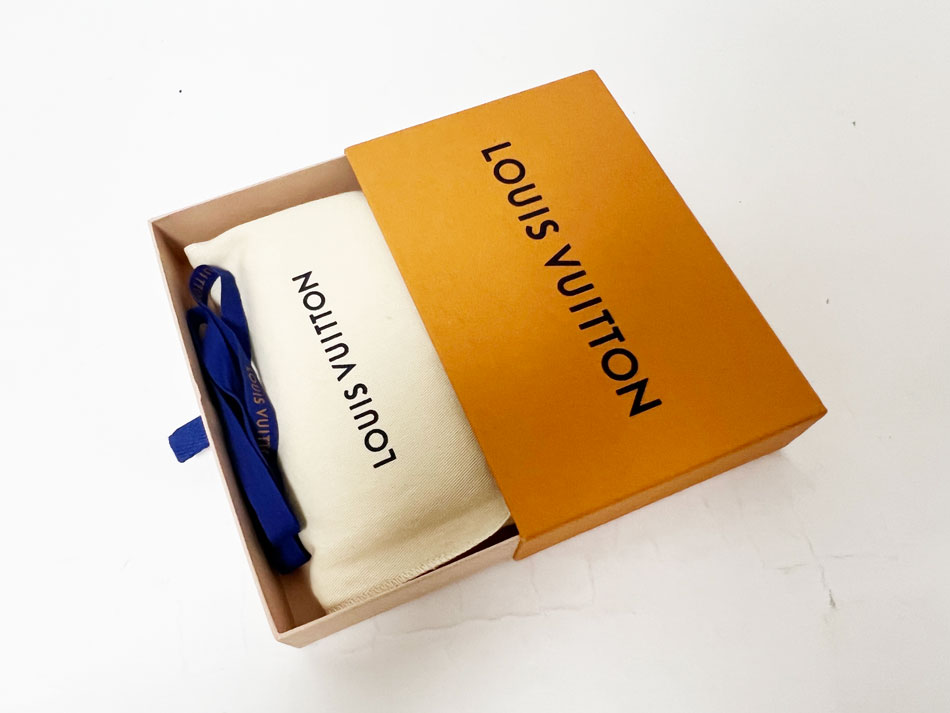 楽天市場】LOUIS VUITTON ルイヴィトン トリヨンレザー ポルトフォイユ