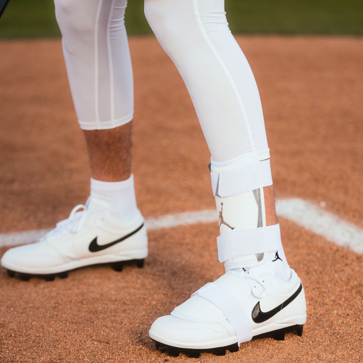 Jordan フットガード ホワイト 楽天市場】ジョーダン 野球 フット