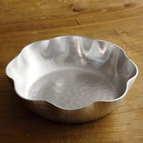 n1147 有次 アルミ打ち出し花形鍋 | t's kitchen