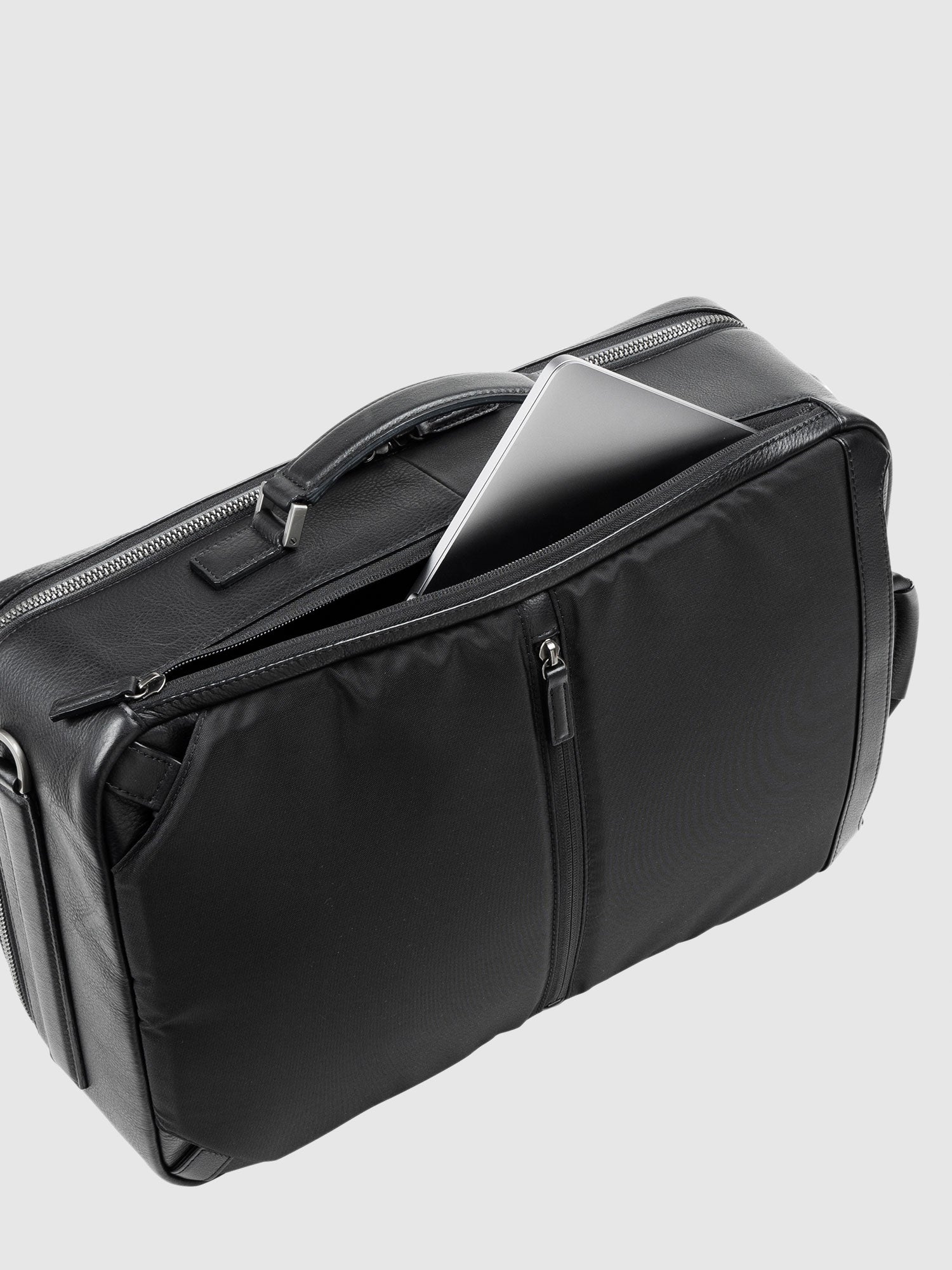 プロータ 3wayビジネストリップバッグ (防水革) – バックパック – 土屋