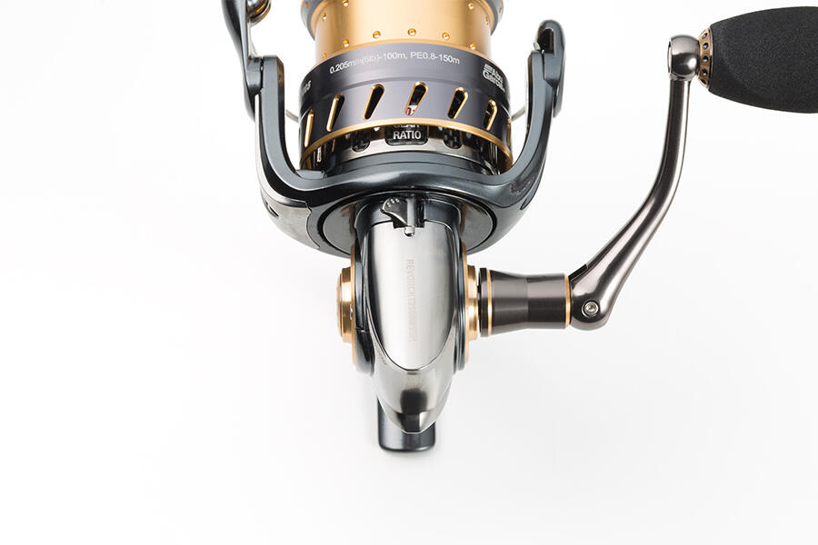 Revo Rocket 2500Sのスペックとインプレ | 釣りクラウド