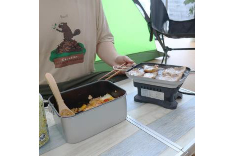 サンコー、火要らずで卓上キャンプ飯「エレクトリックメスティン