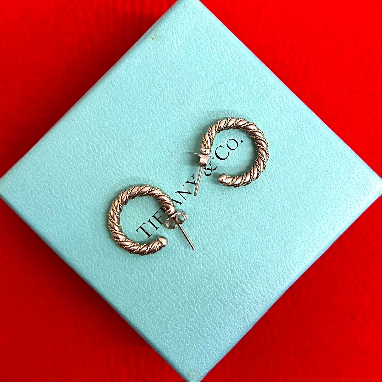 TIFFANY&Co. ティファニー ツイスト コンビ フープ ピアス – Trip