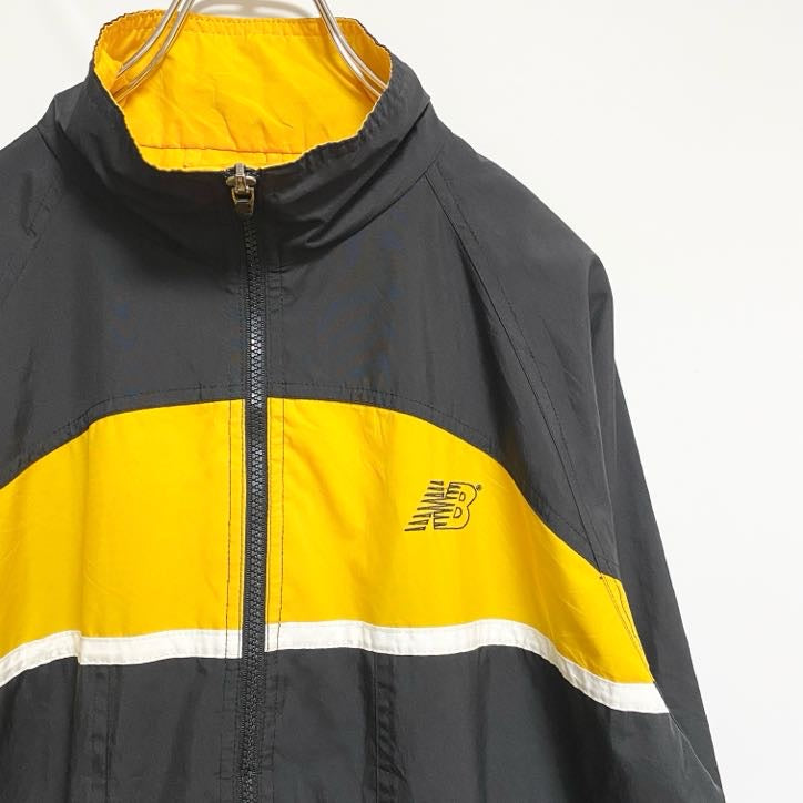 着 used New Balance ニューバランス 長袖ハイネックナイロン