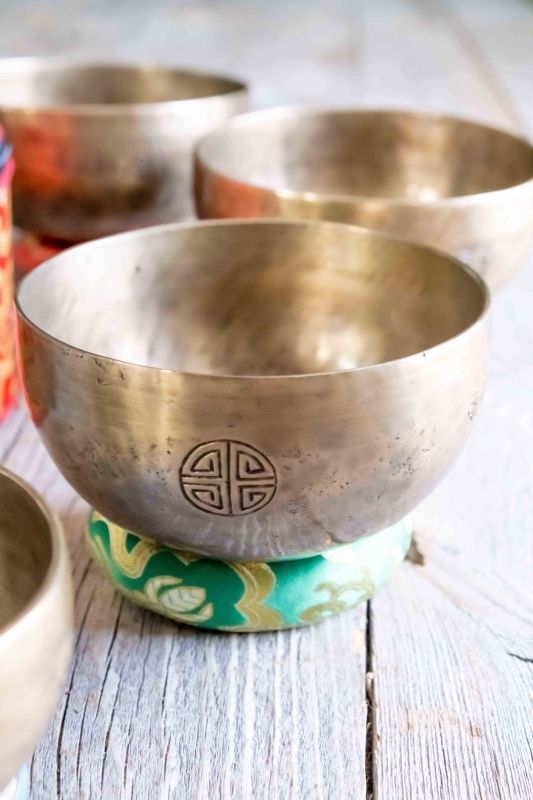 サンタラトナシャキア氏工房 goldシンギングボウル① 9月初旬迄出品