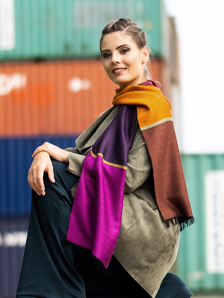 Noble silk scarf in autumn warm colors - Ulrike Isensee