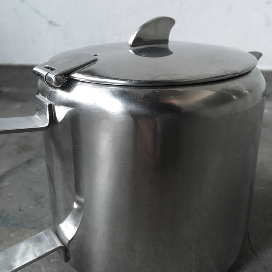 muku＊です/アンティーク/デザインが秀逸なアルミポット muku＊様専用