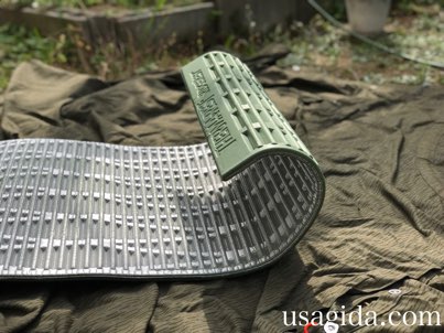 サーマレスト クローズドセルマットレス リッジレスト ソーラー R値3.5