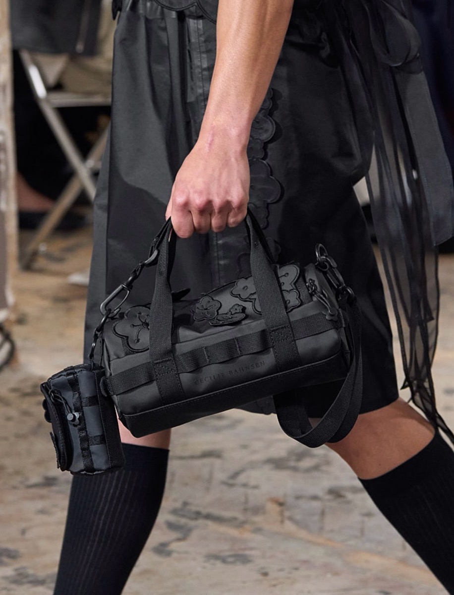 セシリーバンセン ベースキャンプクラッチ（ユニセックス） 【公式通販】