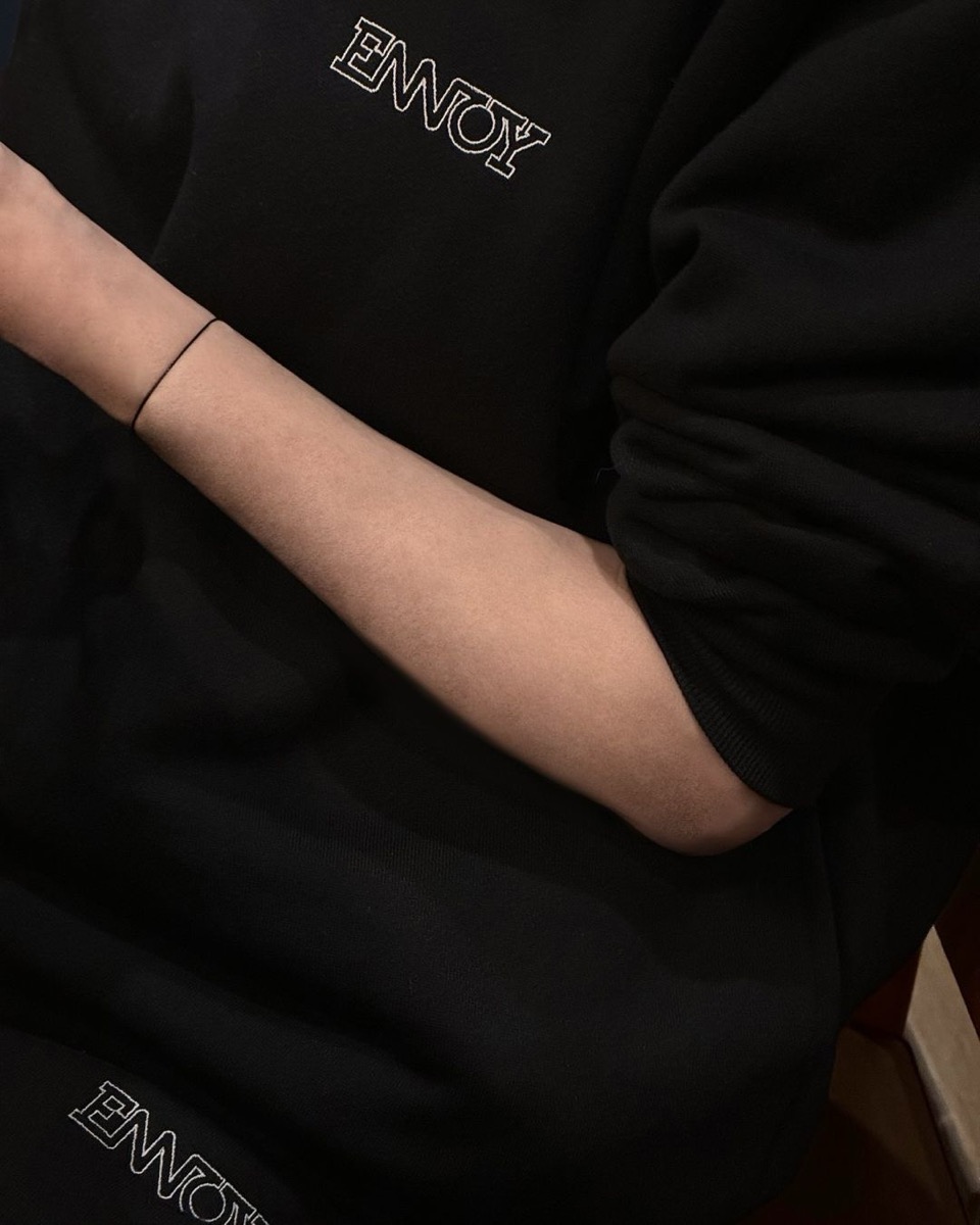 ENNOY x スタイリスト私物『ELECTRIC LOGO TURTLENECK & SWEATPANTS