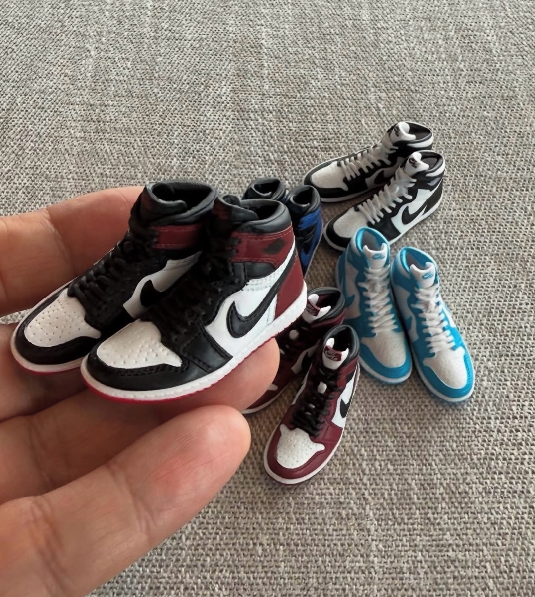 Nike x ガシャポン Air Jordan 1 High '85のミニチュアコレクションが