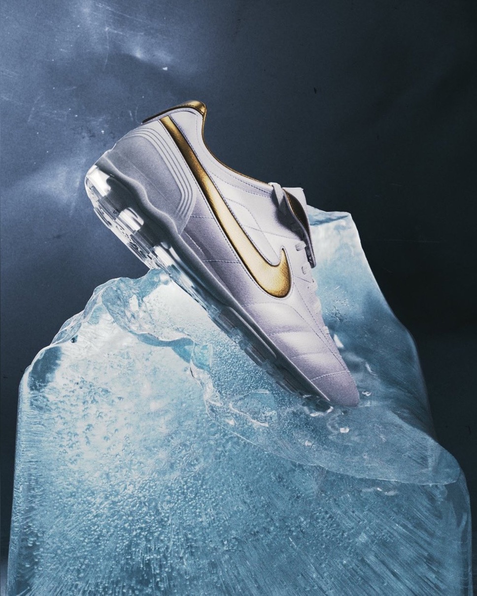 Nike Cryo Shot Tiempo Legend R10 “Touch of Gold”が発売予定［IQ8164