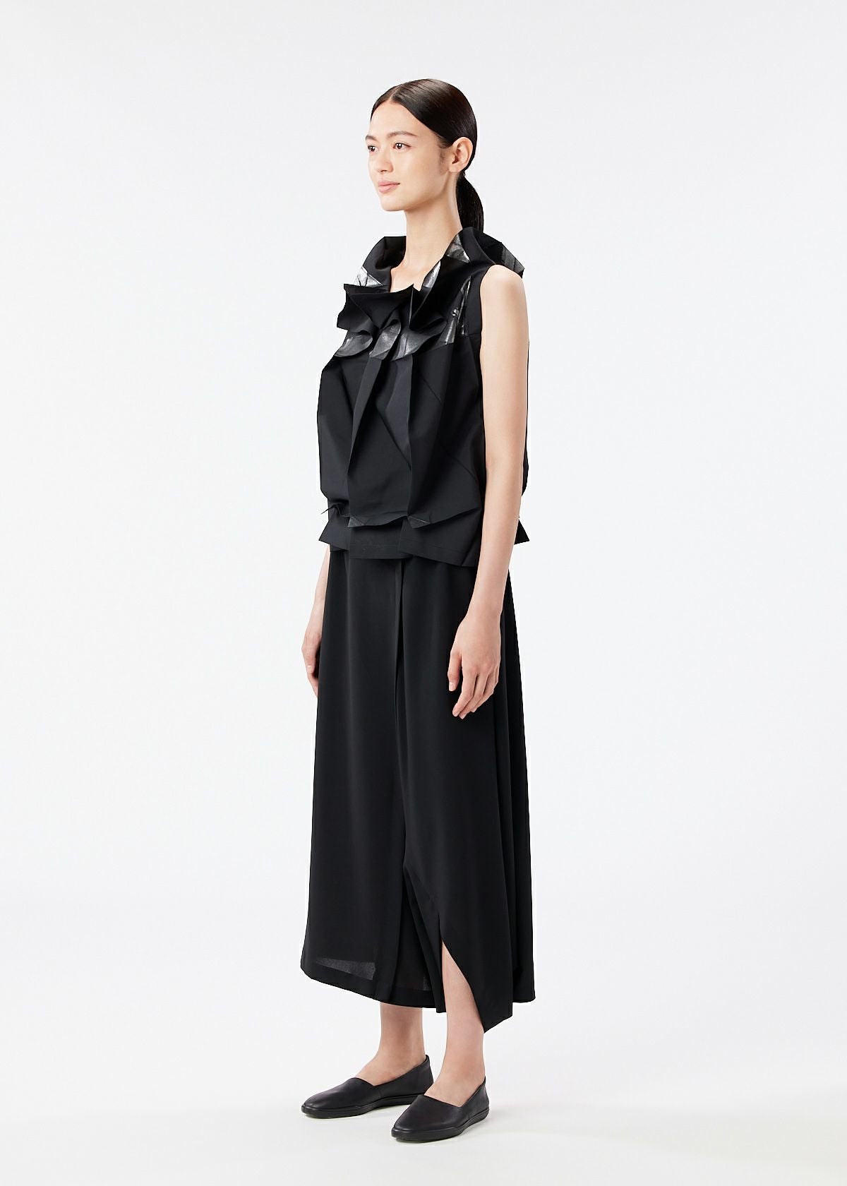 132 5. STANDARD – ISSEY MIYAKE ONLINE STORE