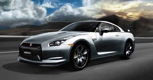 Nissan GT-R Features | 2022 Nissan GT-R