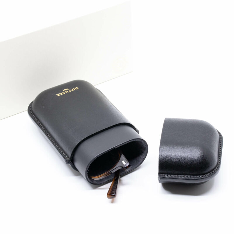 人気】おしゃれな革のメガネケース プレゼントにも最適な『DIFFUSER