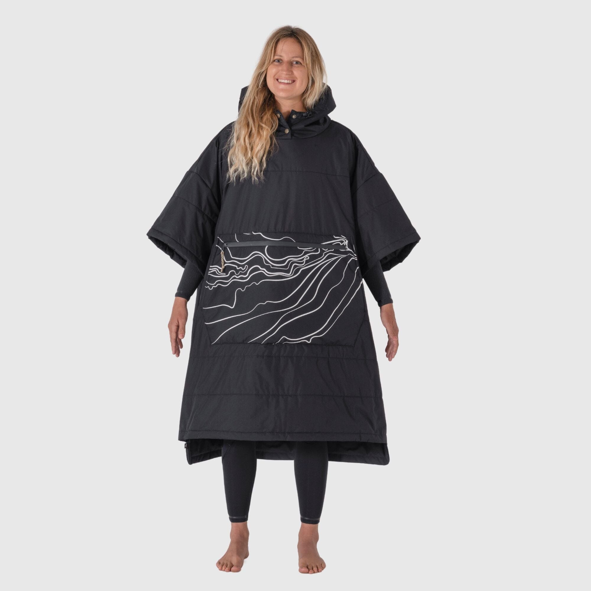 VOITED Outdoor Poncho - Apex Black | Water-resistant & Versatile
