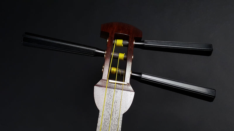 中古三味線・厳選品】長唄紅木三味線（完成品）WKT-TS033 | 和楽器市場