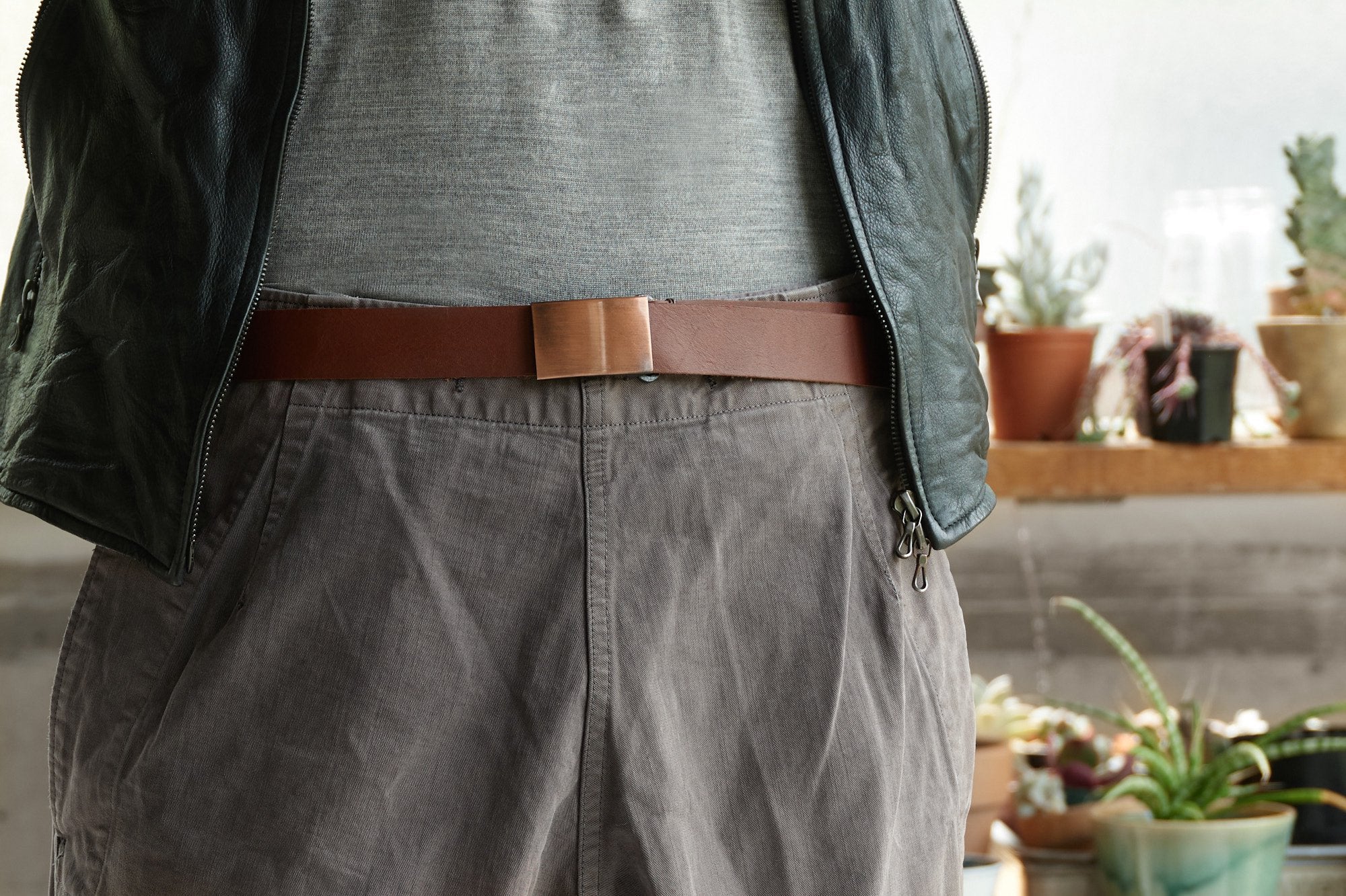 hazama窓辺でそよぐカーテンヴェールのレザーベルト ハザマ ha | za