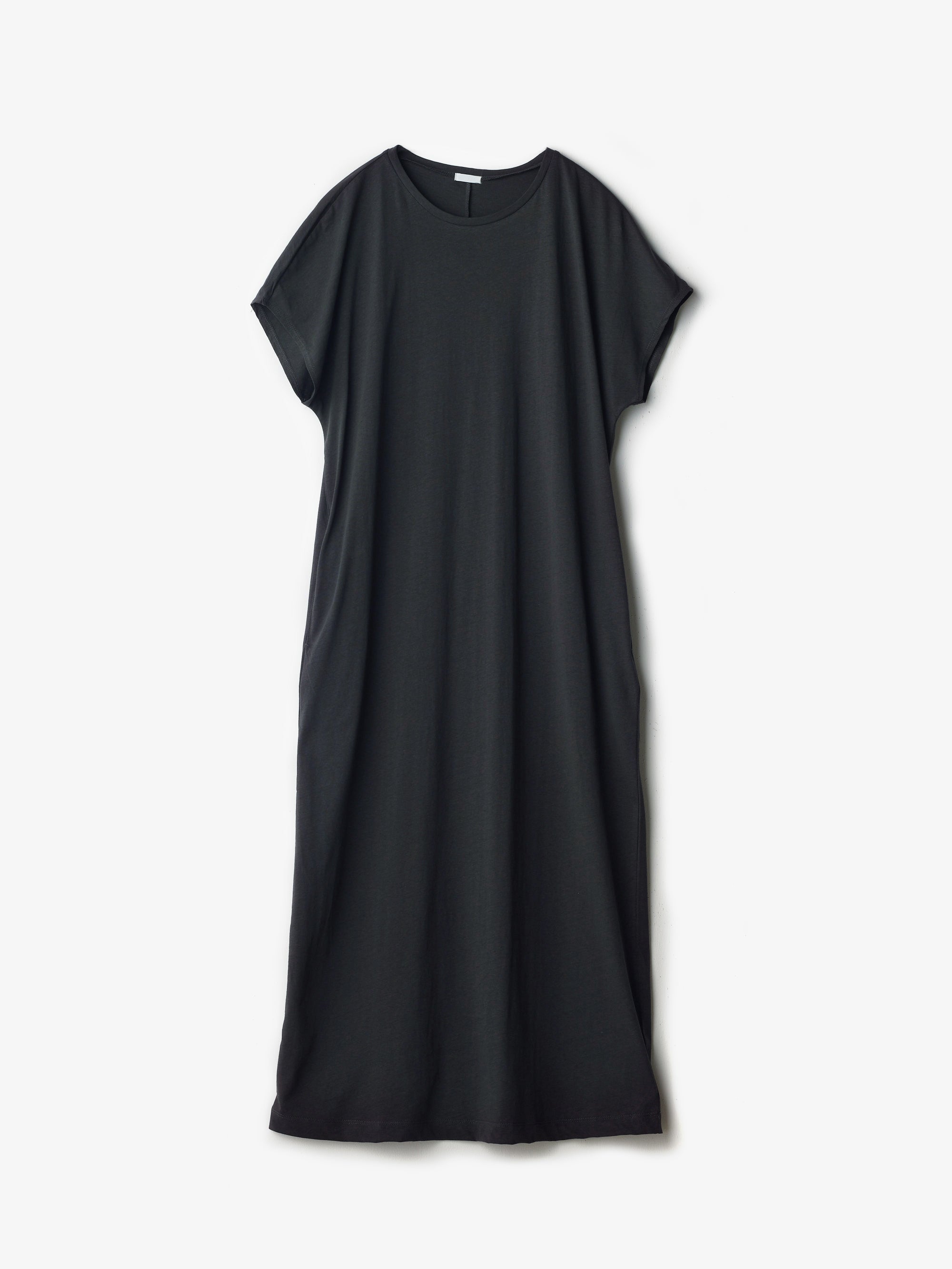 ラフィーコンパクト ドルマンスリーブワンピース｜yohaku