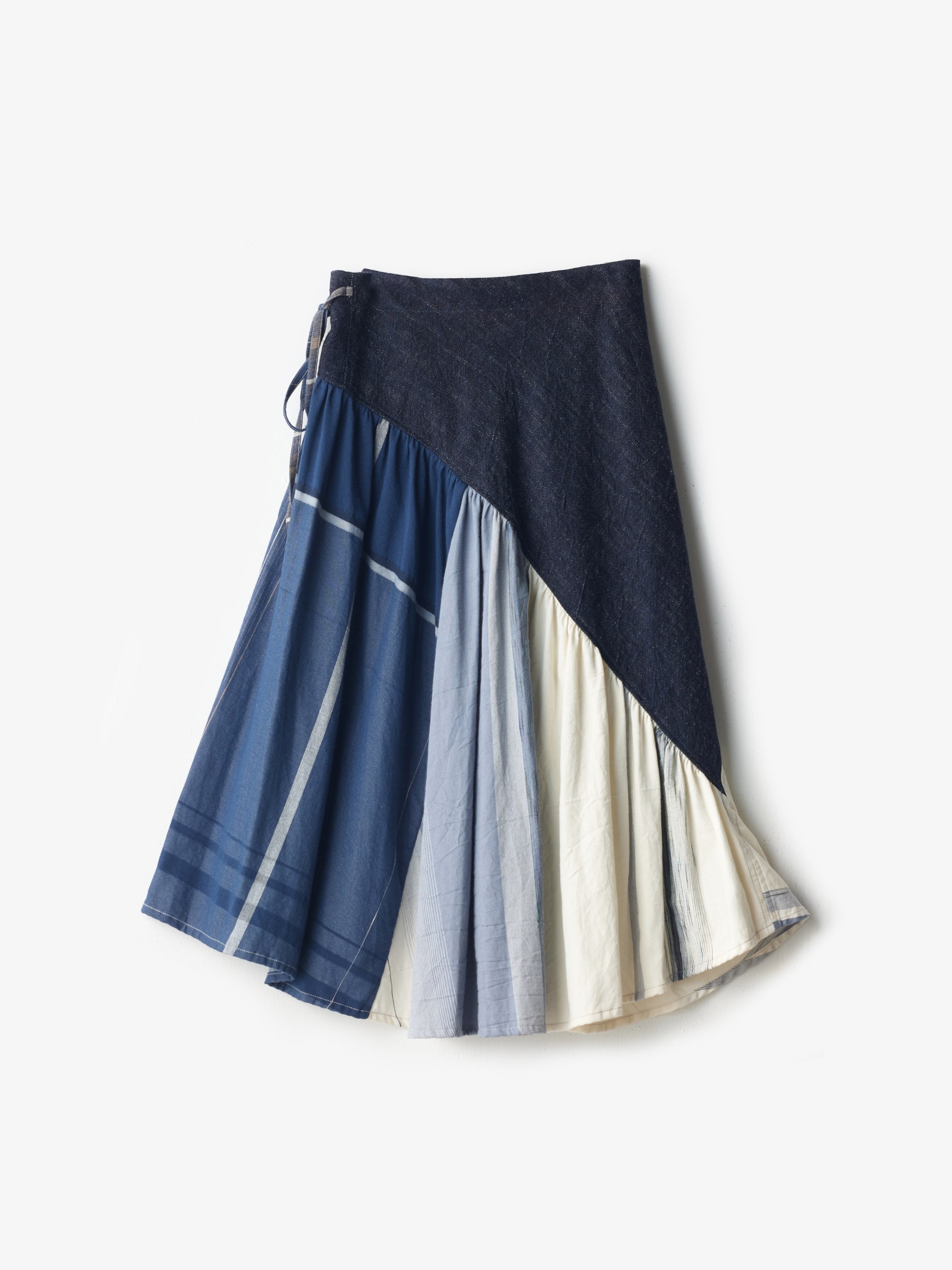 and｜tamaki niime 玉木新雌