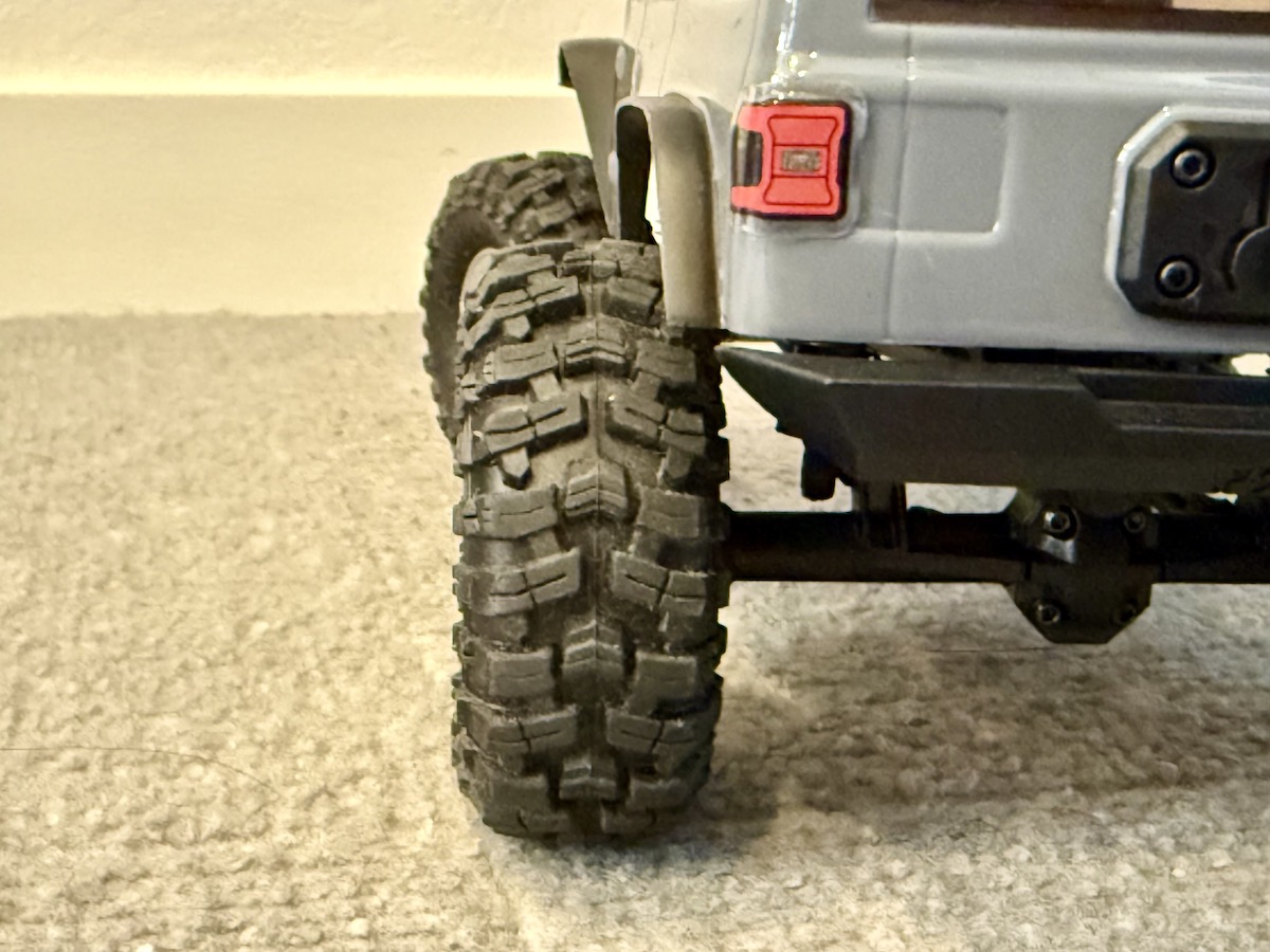 AXIAL SCX24 RTRのカスタム第1ステージが終わったのでシェイクダウン