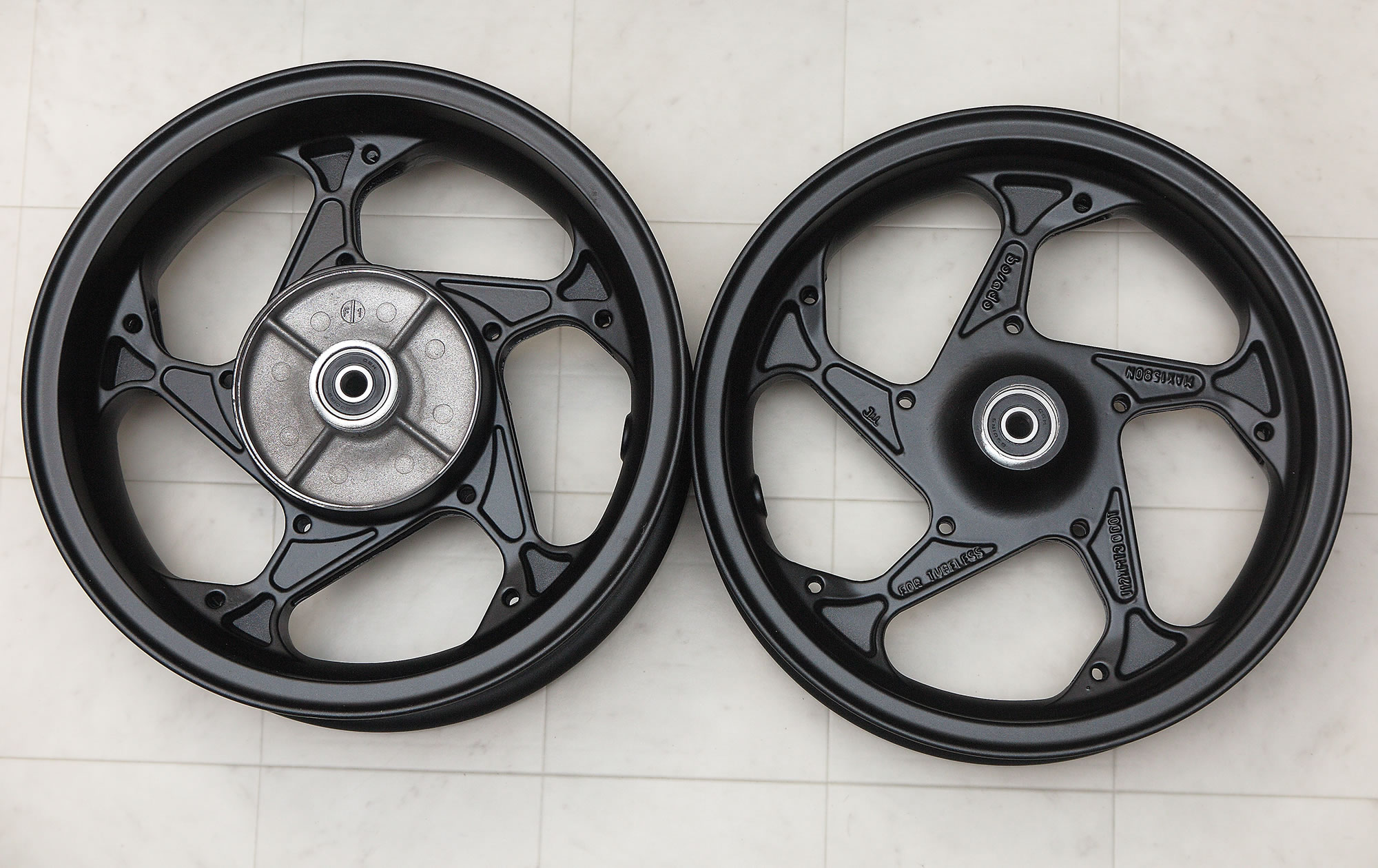 モンキー125 JB02 社外品ホイール