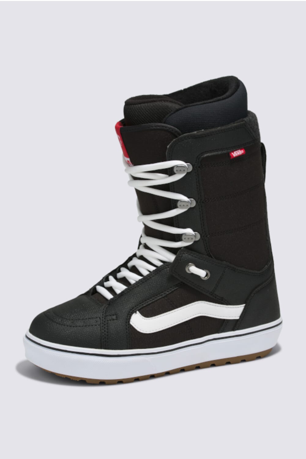 機能性とデザイン性を兼備。ヴァンズのスノーボードブーツコレクション